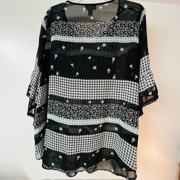 Style & Co Womens Semi-Sheer V-neck Tunic, 3/4 length Bell Sleeves Size 3X - Picture 4 of 5